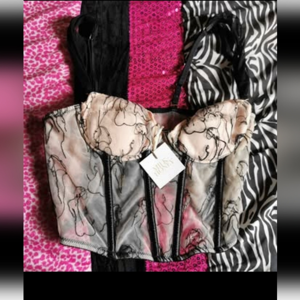 Artistic Corset Top with Black Accents